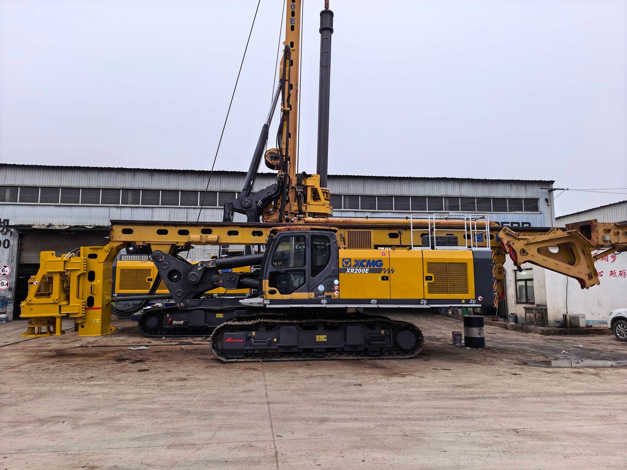 XCMG XR200